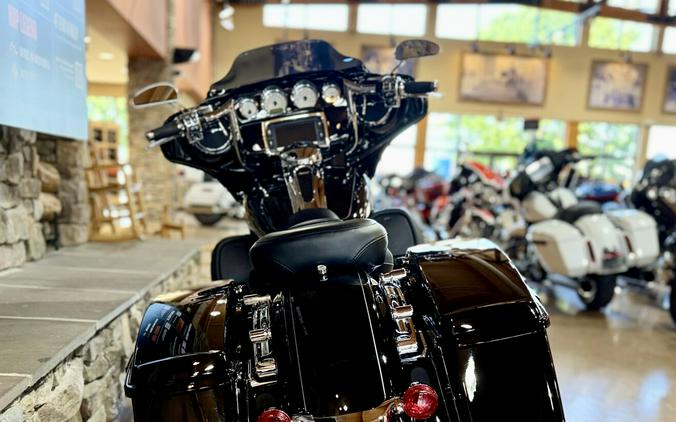 2016 FLHXS - Street Glide Special