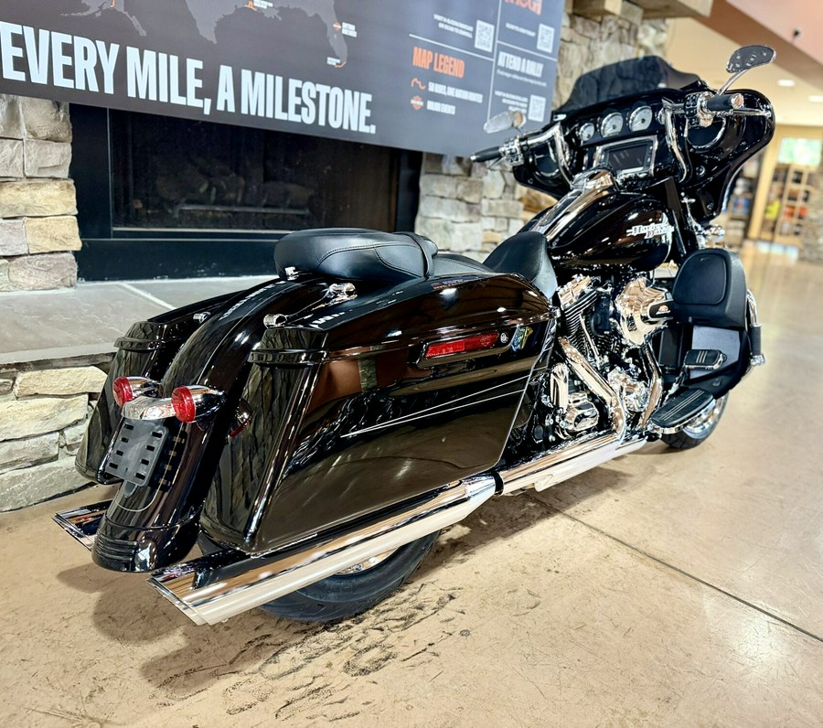 2016 FLHXS - Street Glide Special