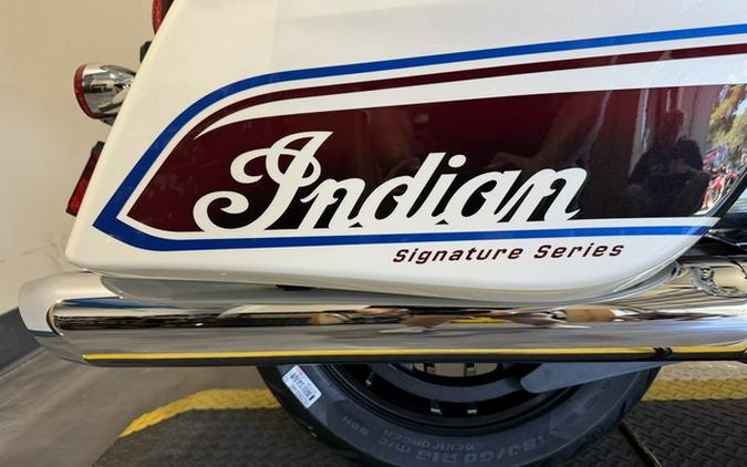 2026 Indian Pursuit Limited Signature Series Frontier Pearl / Revere Red