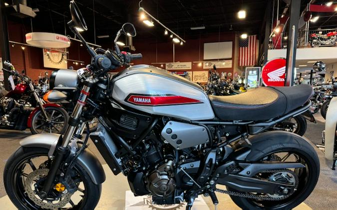 2019 Yamaha XSR700