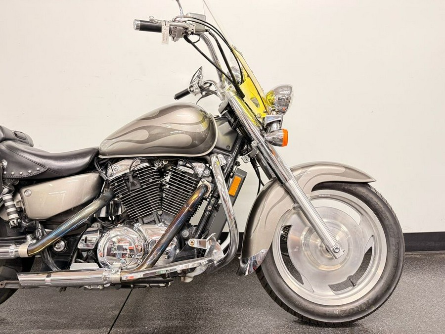 2006 Honda® Shadow® Sabre™