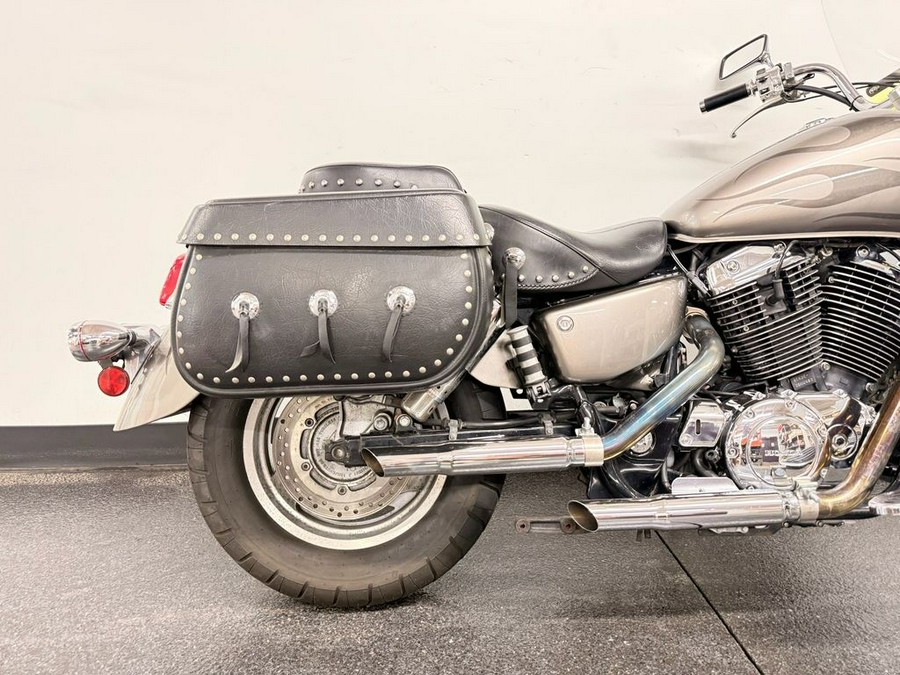 2006 Honda® Shadow® Sabre™