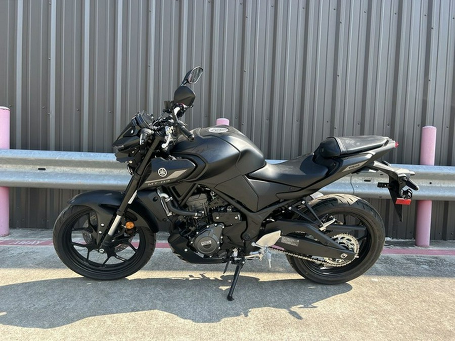 2025 Yamaha MT 03