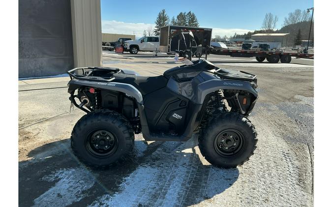 2026 Can-Am OUT DPS 700