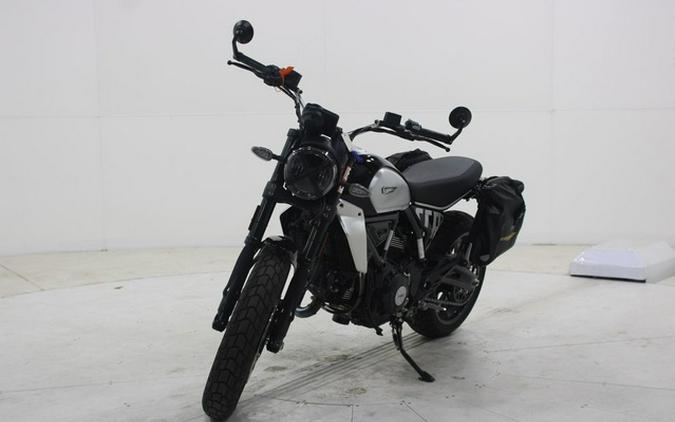 2023 Ducati Scrambler Nightshift Aviator Grey