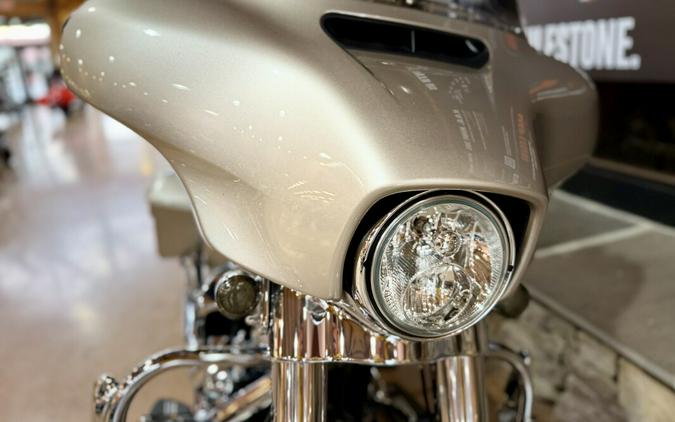 2018 FLHX - Street Glide