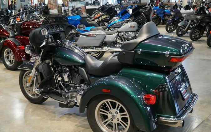 2021 Harley-Davidson Trike FLHTCUTG - Tri Glide Ultra