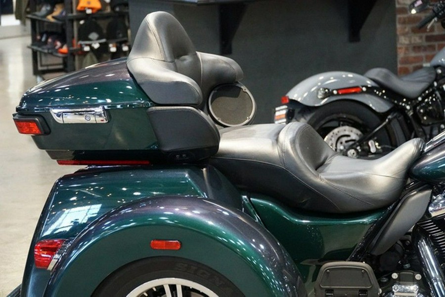 2021 Harley-Davidson Trike FLHTCUTG - Tri Glide Ultra