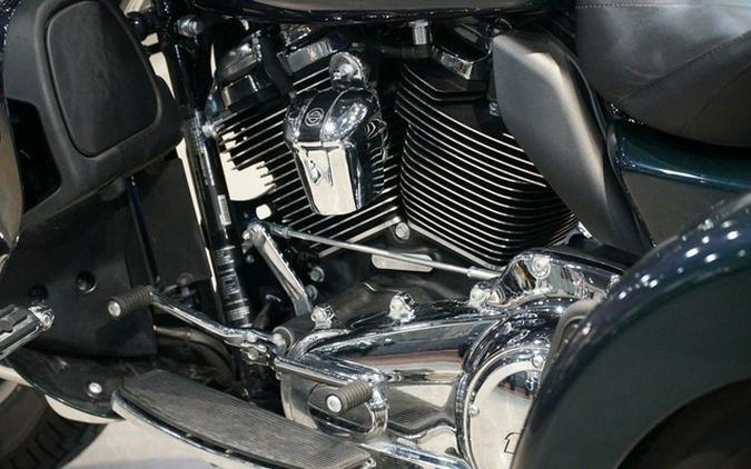 2021 Harley-Davidson Trike FLHTCUTG - Tri Glide Ultra