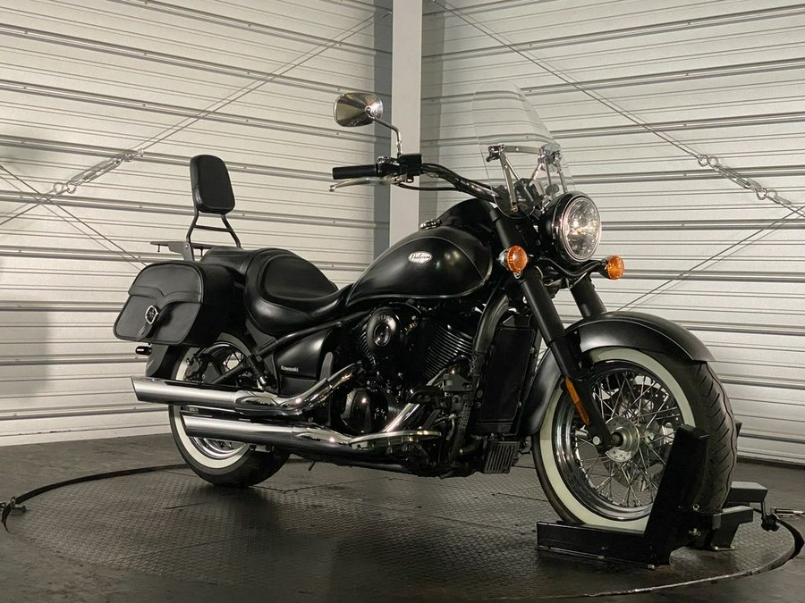 2019 Kawasaki Vulcan® 900 Classic