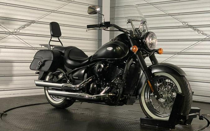 2019 Kawasaki Vulcan® 900 Classic