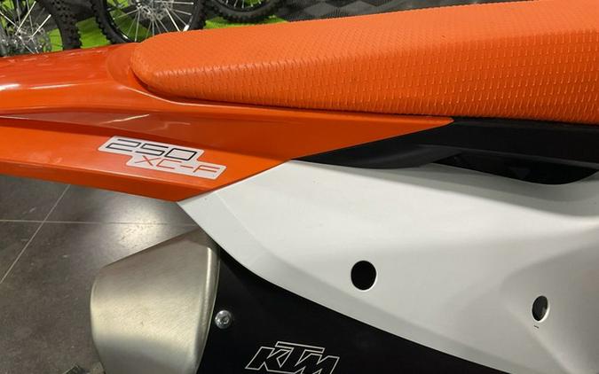 2025 KTM XC 250 F