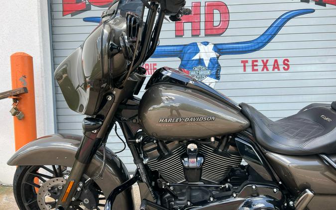 2021 Harley-Davidson CVO™ Street Glide®