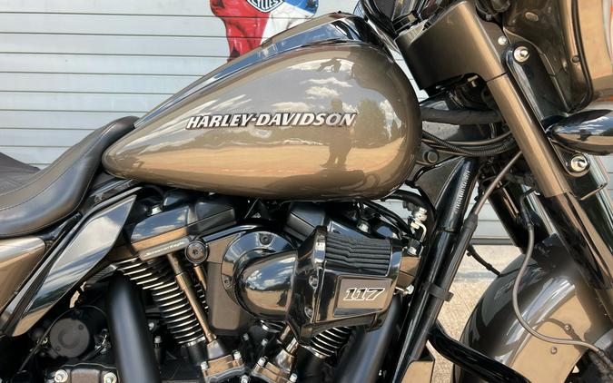 2021 Harley-Davidson CVO™ Street Glide®