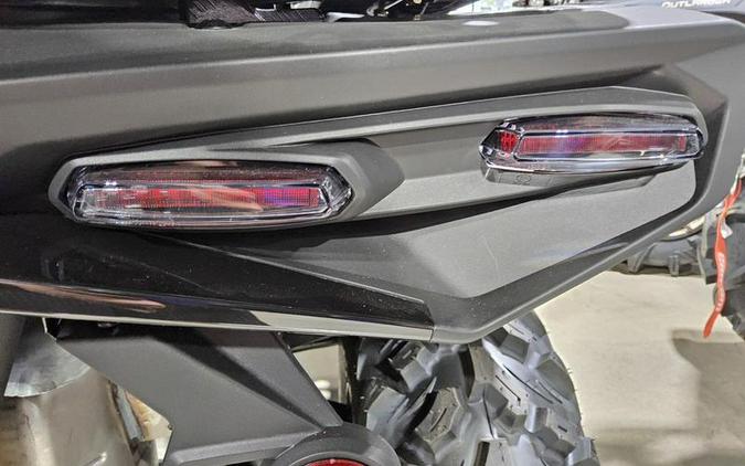 2026 Can-Am® Outlander DPS 850
