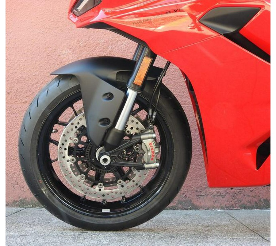 2025 Ducati Panigale V2