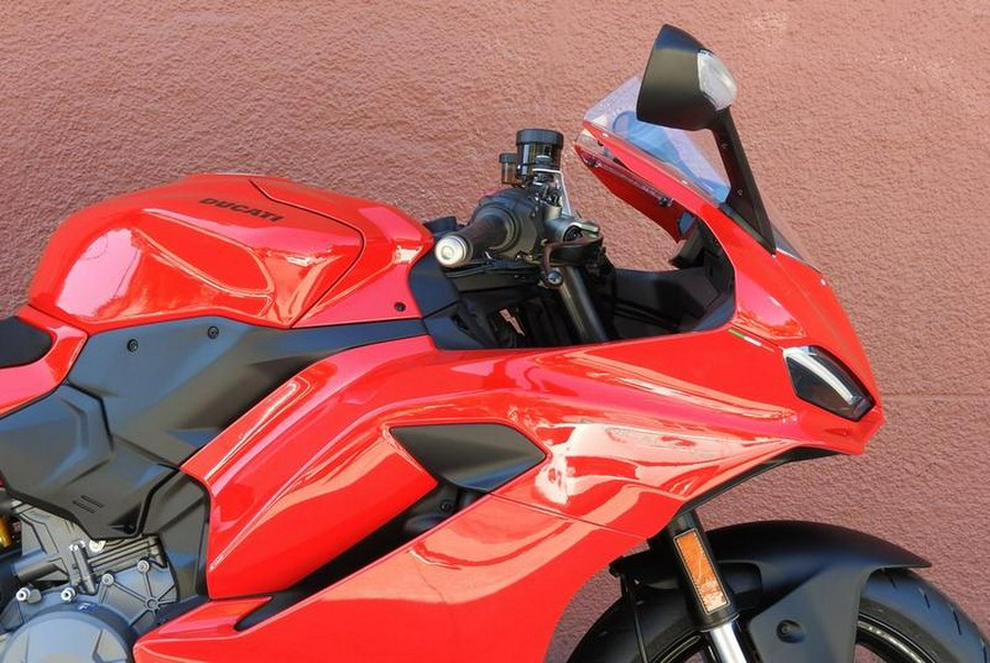 2025 Ducati Panigale V2