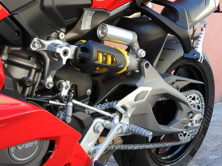 2025 Ducati Panigale V2