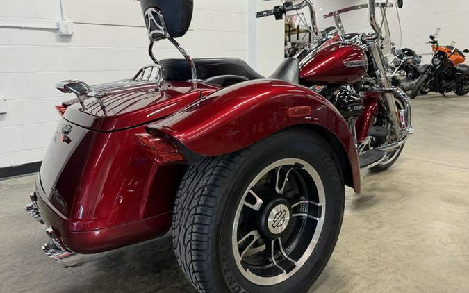 2016 Harley-Davidson FLRT - Freewheeler