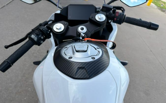 2022 CFMOTO 300SS