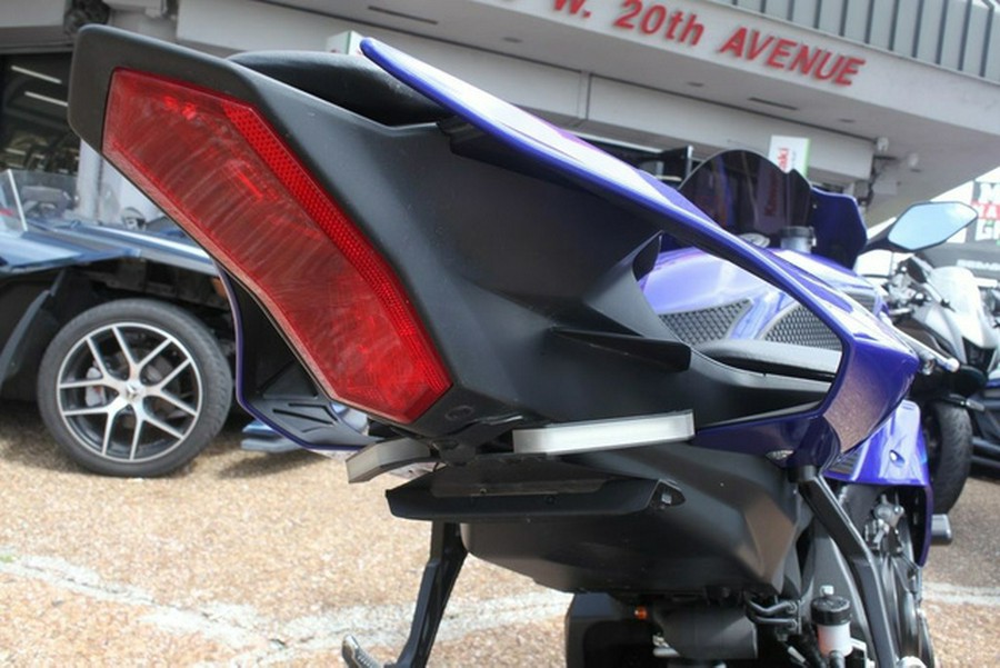 2024 Yamaha YZF-R1
