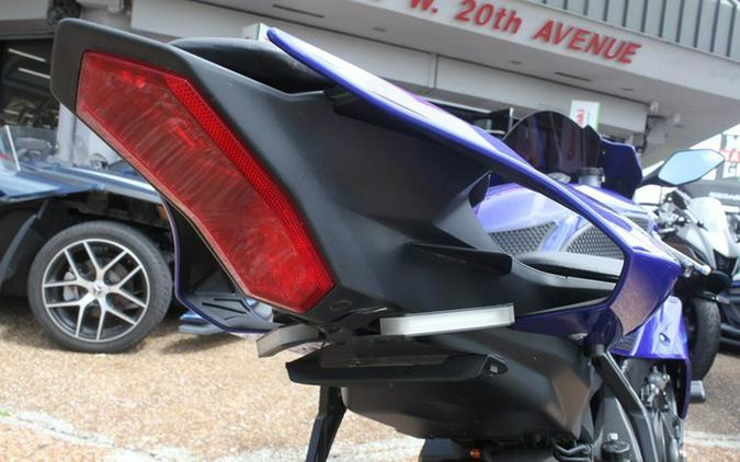 2024 Yamaha YZF-R1