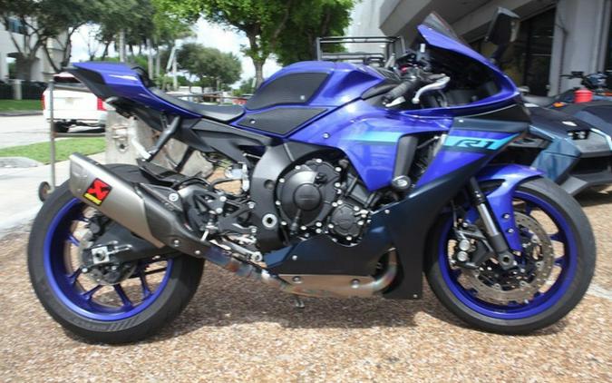 2024 Yamaha YZF-R1