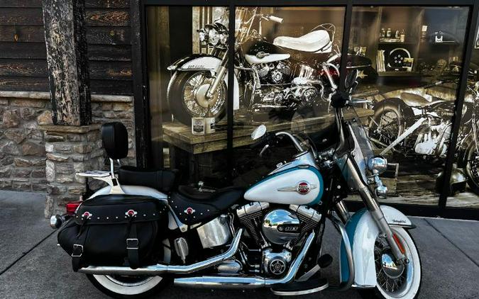2017 Harley-Davidson HERITAGE SOFTAIL CLASSIC
