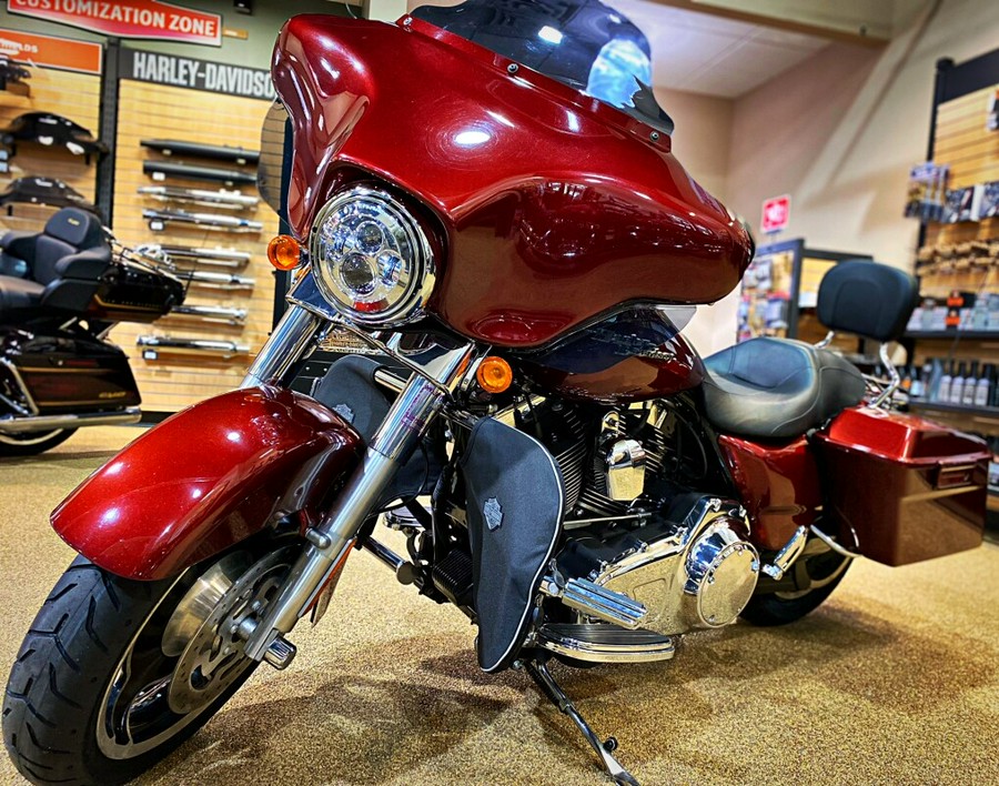 2010 Harley Davidson Street Glide Red Hot Sunglo For Sale In Delbarton Wv 