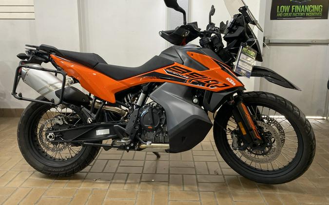 2021 KTM 890 Adventure