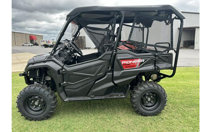 2024 Honda Pioneer 1000-5