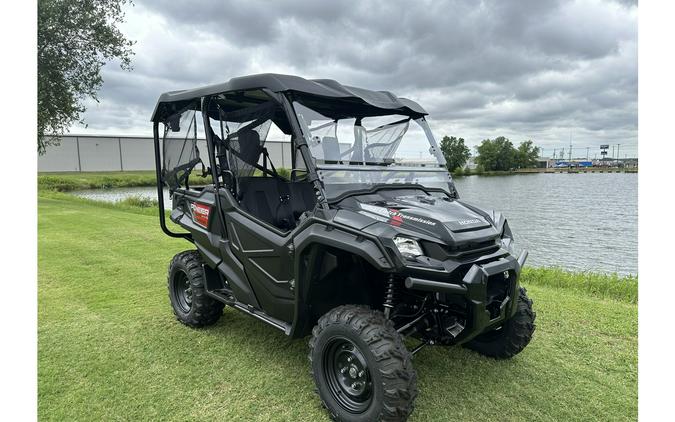 2024 Honda Pioneer 1000-5