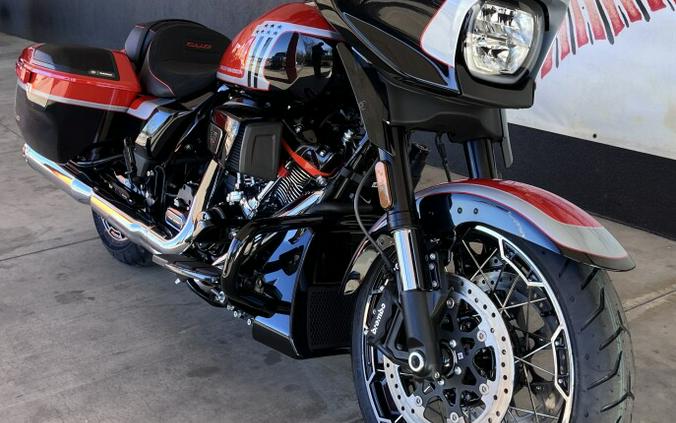 FLHXSE 2024 CVO™ Street Glide®