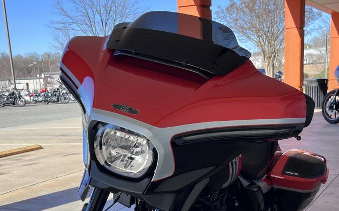 FLHXSE 2024 CVO™ Street Glide®