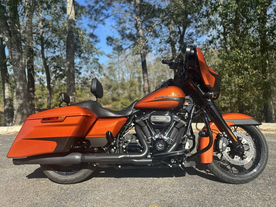 FLHXS 2020 Street Glide® Special