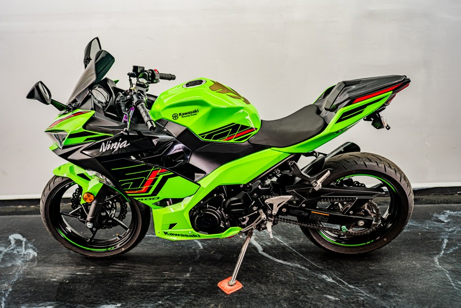 2023 Kawasaki Ninja 400 KRT Edition