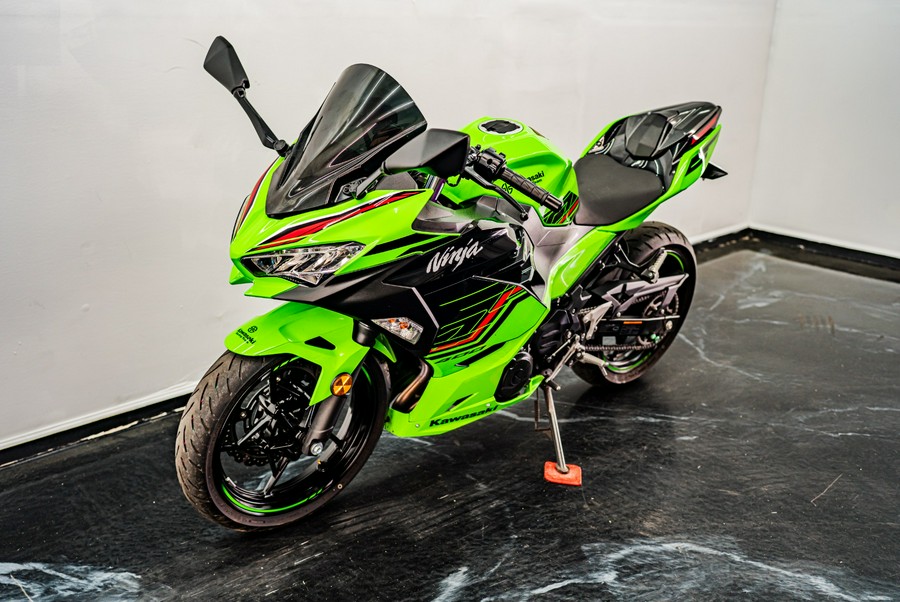 2023 Kawasaki Ninja 400 KRT Edition