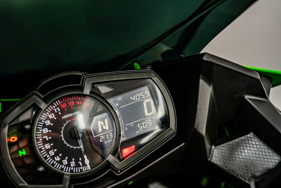 2023 Kawasaki Ninja 400 KRT Edition