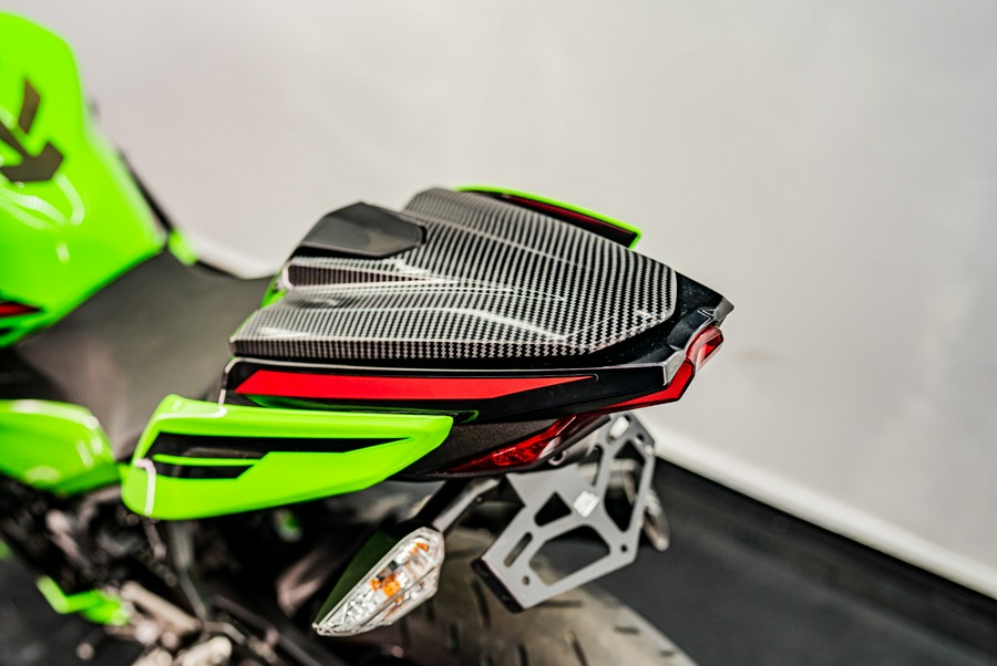2023 Kawasaki Ninja 400 KRT Edition