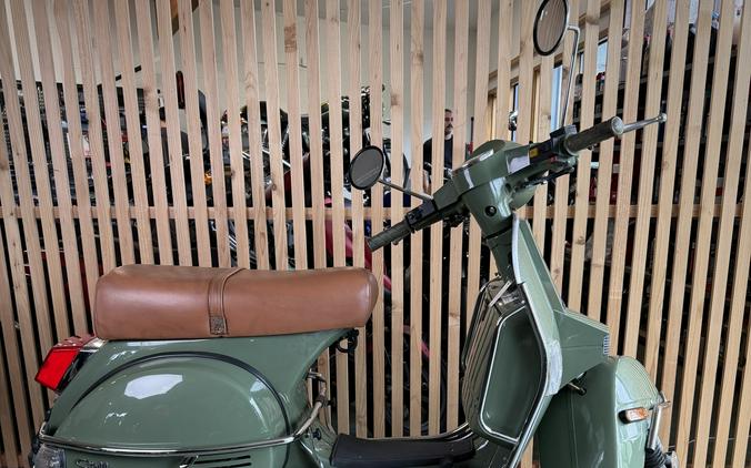 2012 Genuine Scooter STELLA
