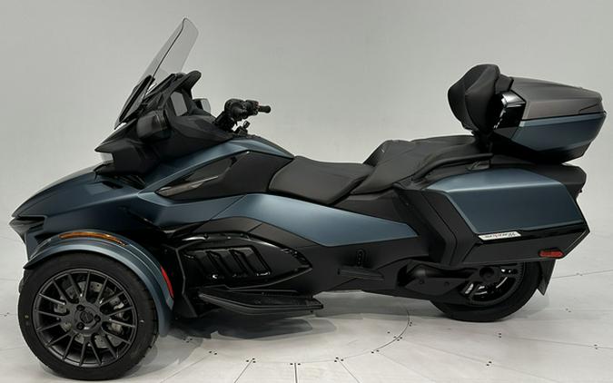 2026 Can-AM RT Limited (SE6)