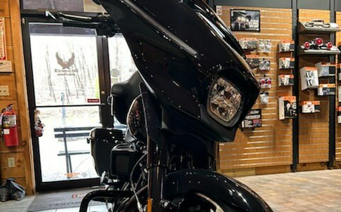 2024 Harley-Davidson Street Glide® Vivid Black (Black Finish w/Cast Wheels)