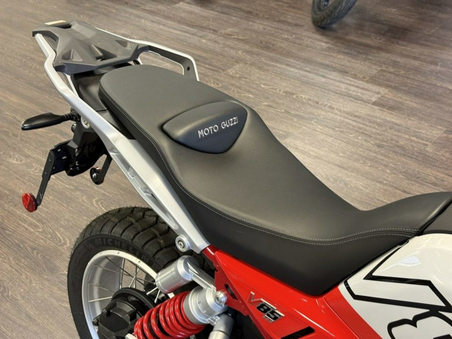 2025 Moto Guzzi V85 TT