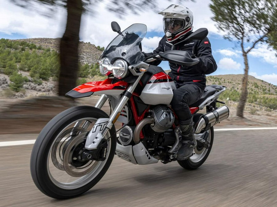 2025 Moto Guzzi V85 TT