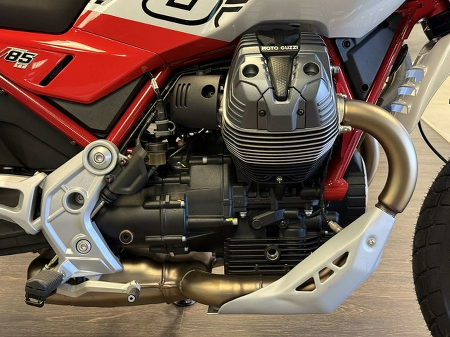 2025 Moto Guzzi V85 TT