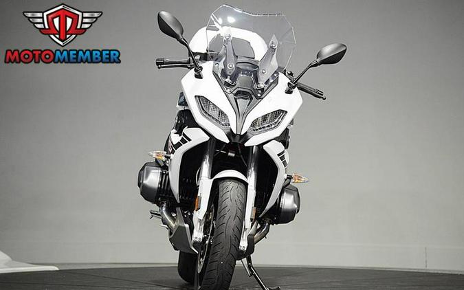 2022 BMW R 1250 RS Light White