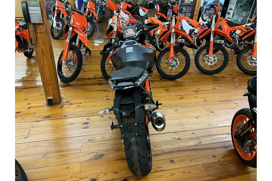 2024 1290 Super Duke GT - KTM