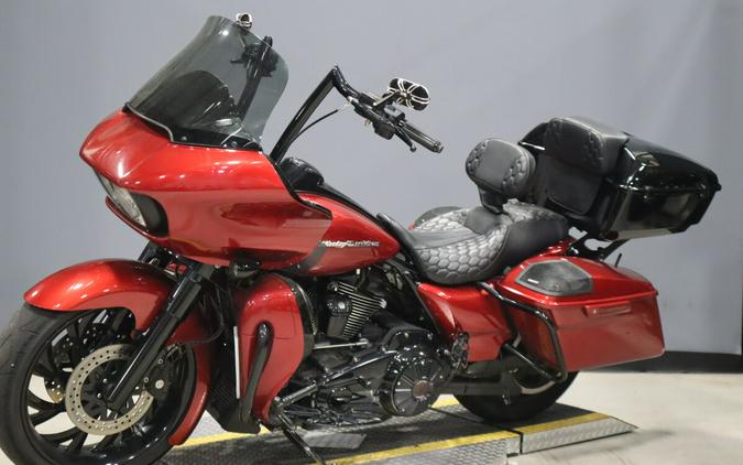 2019 Harley-Davidson Road Glide Wicked Red