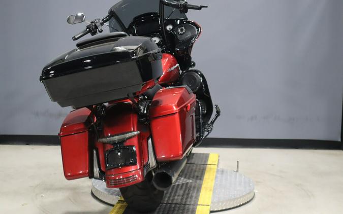 2019 Harley-Davidson Road Glide Wicked Red