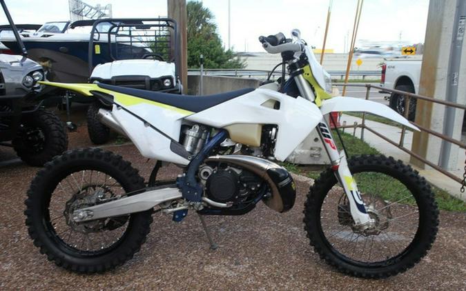 2023 Husqvarna TE 300
